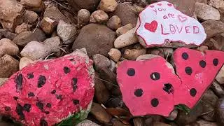 The painted rocks on Barstow trail