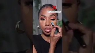 How to Apply Concealer Brush VS Damp Puff #makeupshorts