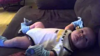 Baby foot rattle