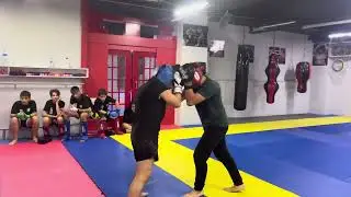 meydan okuyan sporcu nakavt oldu!