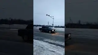 Главная трасса. Разогнал  до 30 км/час нажал на тормоза...