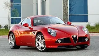 Alfa Romeo 8C   Звук двигателя V8!