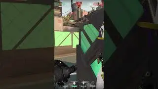 Insane Bind CT Brim Molly Post-plant // TWITCH S/O (Valorant) #shorts