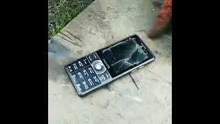 Пилю экран телефона болгаркой 😁 реставрирую. #необычныелюди #болгарка