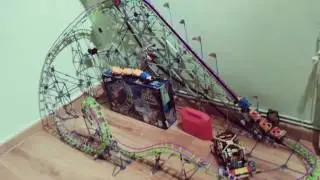 Screamin serpent. K'NEX roller coaster
