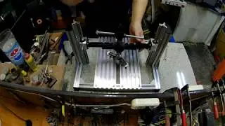 Приспособление для нарезания резьбы Bench taper DIY