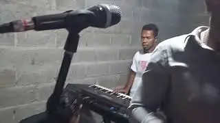 Noel cover hadomi liu o ano bronjon