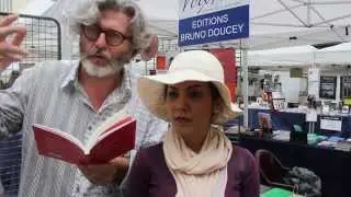 Roja Chamankar lit un poème de 