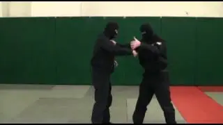 ОМОН. Видео рубрика по самообороне и боевому самбо. Урок 14.