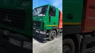 Дети мучаёт водителя пранк