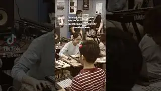 Electronic Music Lessons in 2012 / 2013 at NUS CFA Studios which is being demolished soon