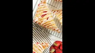 How to make an apple turnover for Apple Turnover Day