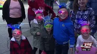 San Antonians ring in 2019 at Hemisfair Park