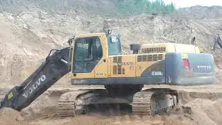 Двойник Слепакова- работает на экскаваторе в карьере☝️☝️☝️