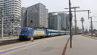 EC 140 arriving at Wien Hbf from Zahony/Kyiv with additional special Ukrainian sleeping car