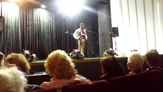 Залюбих мамо три моми