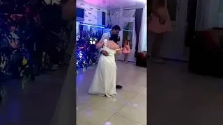 Танец жениха и невесты