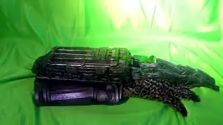 Jungle Hunter Predator Cosplay Episode 2: Wristblades