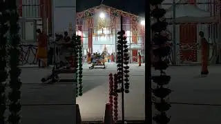 Lively music at Shivan temple in Cornwall,  Ontario.   I love the haunting sound the pungi makes.
