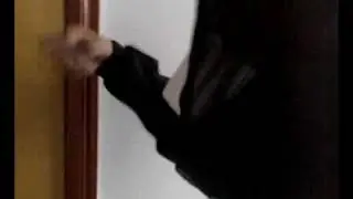 Крик наступает