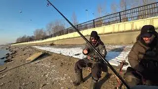 Рыбалка в Братеево). Одноухий монтаж, мормышка, шаромыжка, мормоджиг