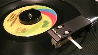 Strawberry Alarm Clock - Incense And Peppermints - [simulated STEREO]