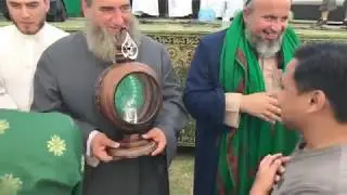 الاثر الشريف شعرة الرسول في احتفال ذكرى مولد الحبيب في سيدني استراليا