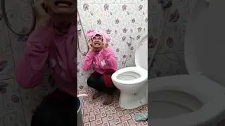 NAKUTIN ADEK DI KAMAR MANDI | TIKTOK KOCAK NURRAYNI25 