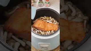 Tasty Treats: ‘One Pot’ Nasi Salmon Dan Cendawan / One Pot Salmon And Mushroom Rice