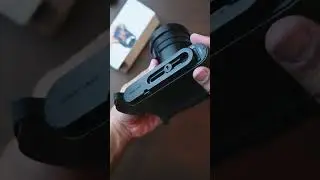 Peak Design Micro Clutch 