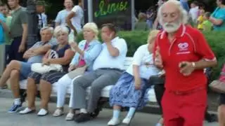 Итальянец в Ялте показал класс на день России или респект(Олегу Михалычу из Кореиза).