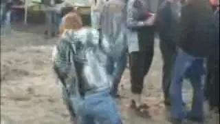 Funny Dude Dancin