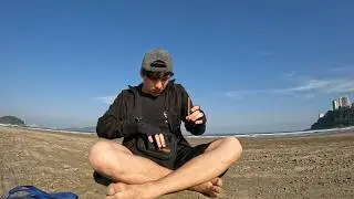 BOLEI UM VERDE NA PRAIA