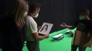 Victor Ku Gifts Zack and Debbie Snyder a Portrait of Autumn