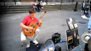 Caruso. chitarra per artista da strada firenze