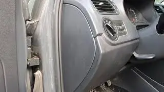 VW - how to remove side panel