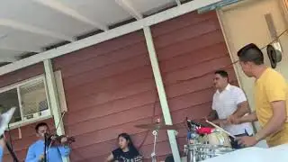 Fidel Pérez Matrimonio feliz. Ensayando en vivo