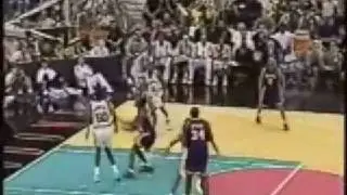 KOBE DUNKS ON TWIN TOWERS 2 [OWNAGE]
