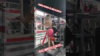 Fanny -Trabajando glúteo en Maquina Multicadera-peso muerto #glutesworkout #squatsworkout  #fitgirl