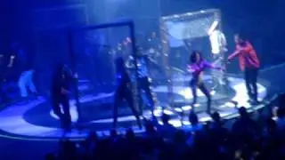 Britney Spears: Dancers; Toxic