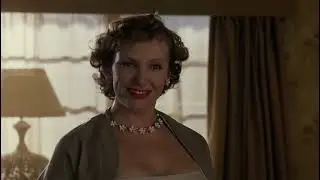 Julianne Moore and Toni Collette Lesbian Kiss_-D_sf_umiuY #002