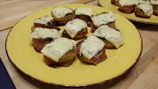 Шампиньоны в беконе