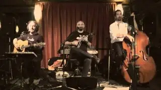 Father and Son -BERMUDA ACOUSTIC TRIO-