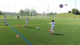 Fußballtraining - Doppelpass und Sprint