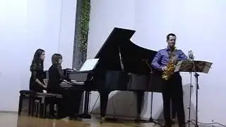 Ninoslav Dimov plays: D.BUZAROVSKI - Skici for Alto Saxophone and Piano 2nd Movement