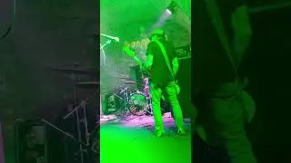 Bongzilla live at Scumm@