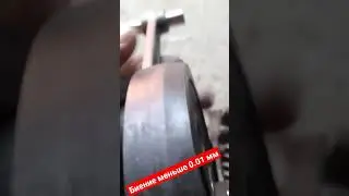 Биение левой цапфы коленвала Иж Планета