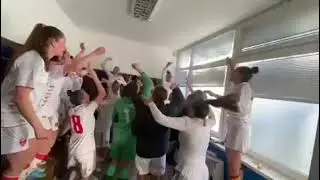 Slavlje fudbalerki poslije pobjede nad Slovačkom.