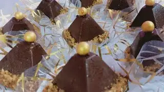 Les pyramides au chocolat |أهرامات بالشكولاطة