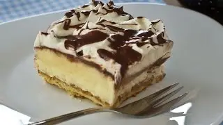 Tray Bake Eclaire Cake | Laura Laurentiu